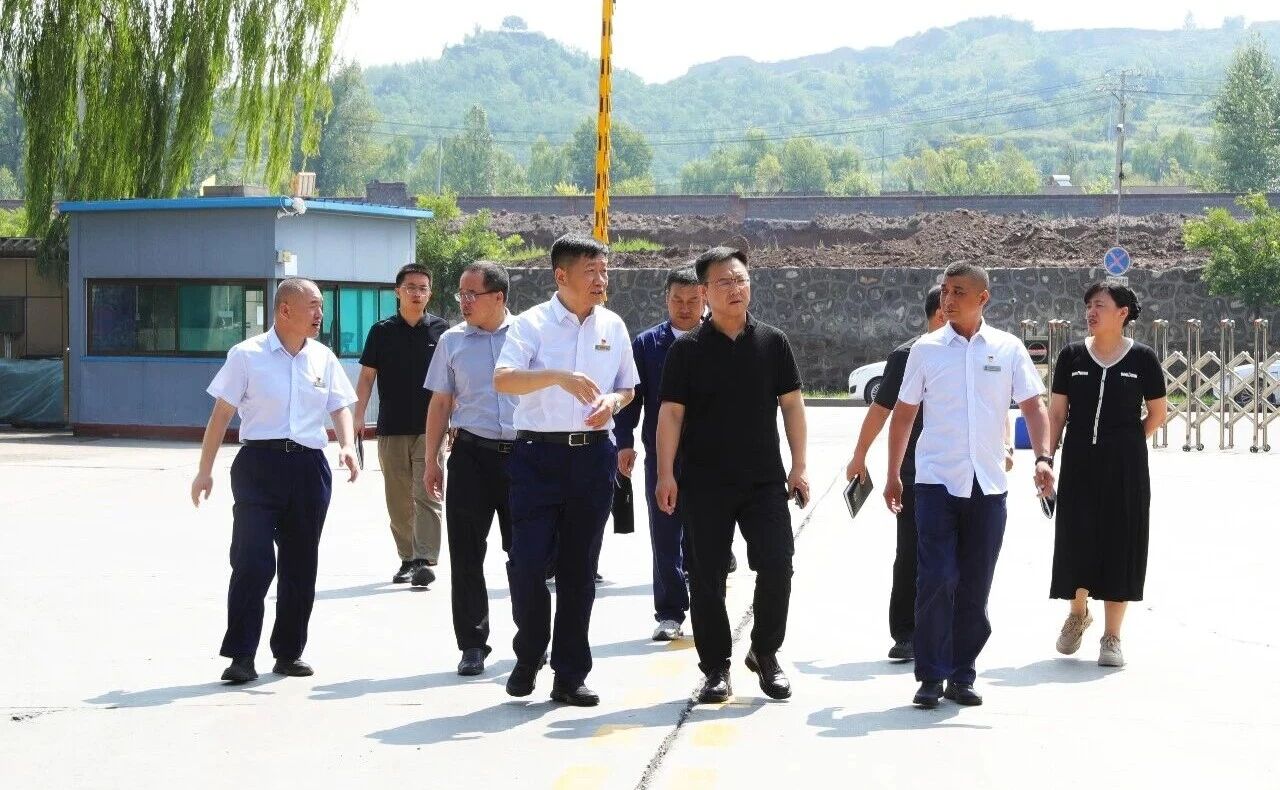 榆社经济技术开发区管委会主任郝晓东一行莅临公司调研指导高质量发展工作